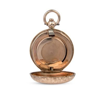 Edwardian 9ct Rose Gold engraved Sovereign Case Chester 1910