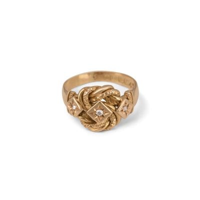 Victorian 18ct Yellow Gold Lovers Knot Ring with central Diamond.