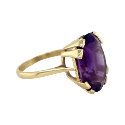 9ct Yellow Gold Amethyst Cocktail Ring - Image 2