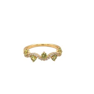 5 yellow Natural Australian Sapphire and diamond ring