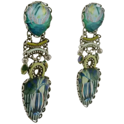 Crisp Air Anala Earrings - Image 2