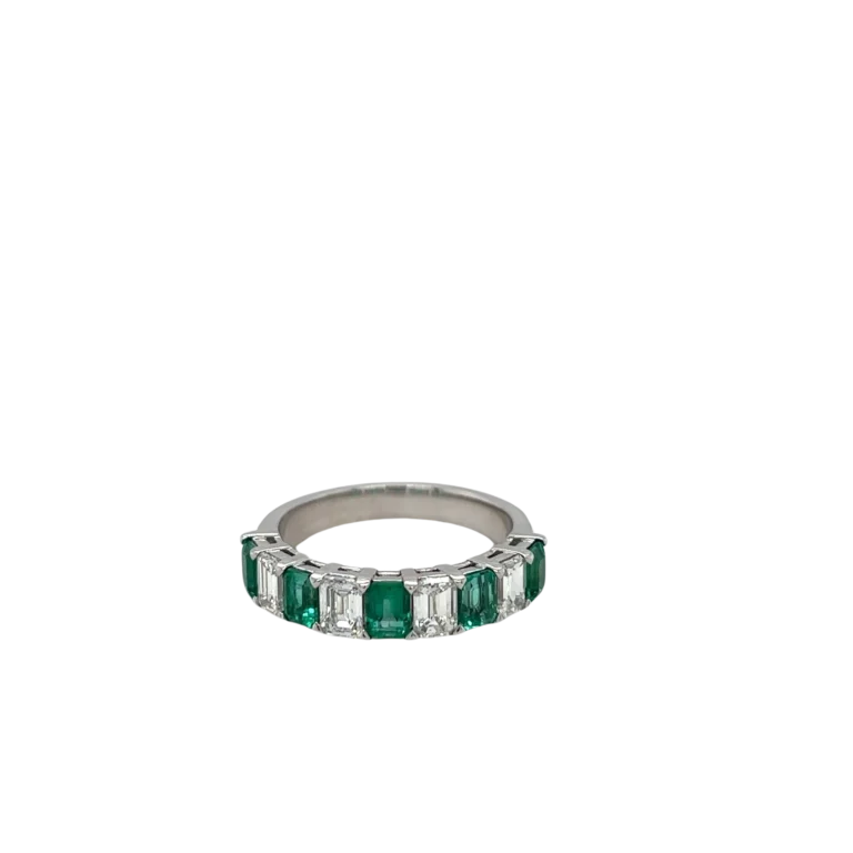 5 Emeralds & 4 Diamonds Ring